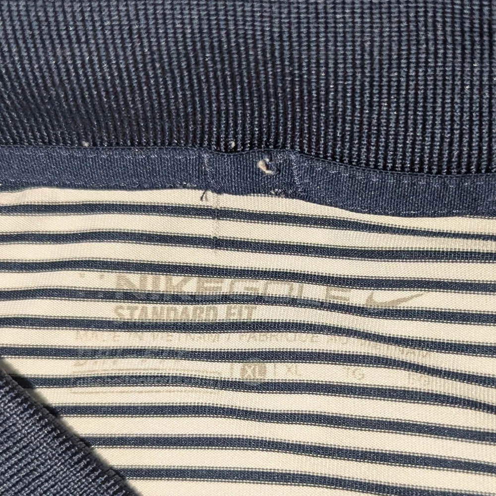 Nike Golf Men's XL Drifit Blue‎ Striped Short Sleeve Polo Shirt